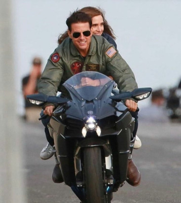 Tom Cruise