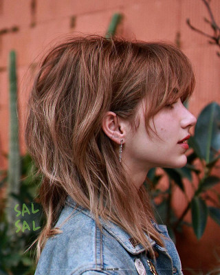 Emily Rudd        