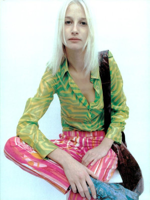 Esther De Jong