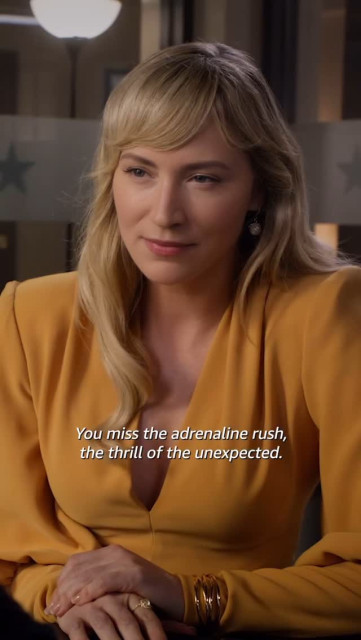 Beth Riesgraf instagram post 492381