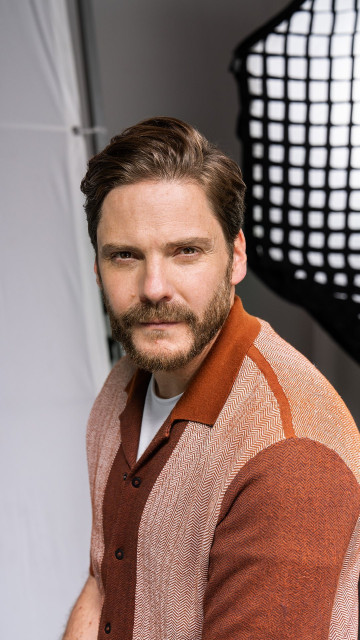 Daniel Bruhl instagram post 476174