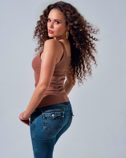 Madison Pettis instagram post 488082