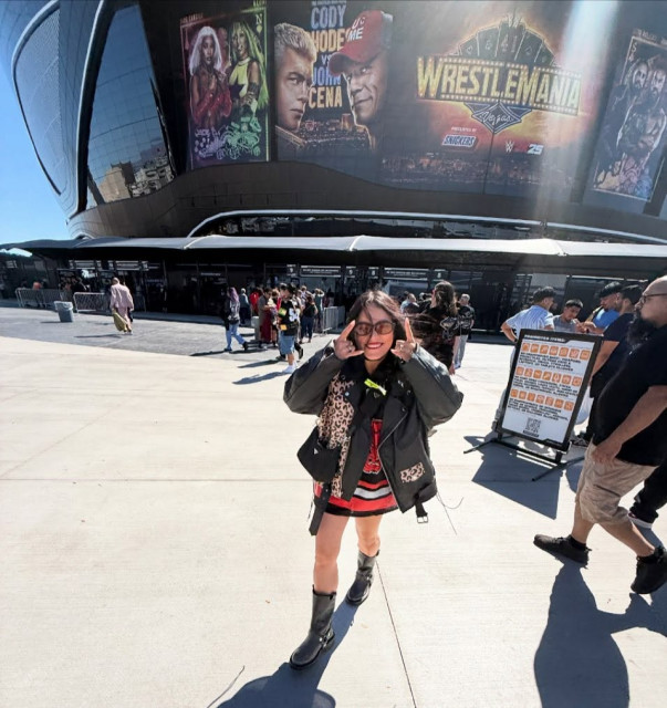 Vanessa Hudgens instagram post 489580