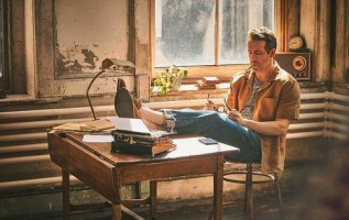 Ryan Reynolds appeared on Mr Porter&#039;s pages