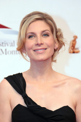 photo 13 in Elizabeth Mitchell gallery [id415716] 2011-11-07 00:00:00