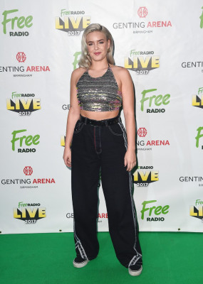 Anne-Marie pic #979889