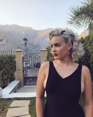 Anne-Marie pic #951168
