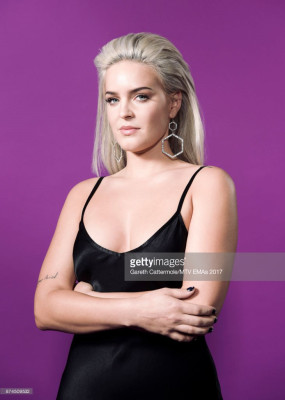 Anne-Marie pic #986328