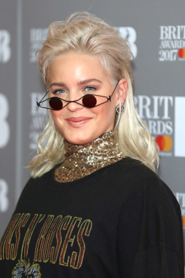 Anne-Marie pic #997577