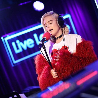 Anne-Marie pic #943662