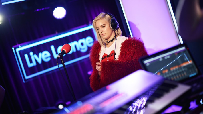 Anne-Marie pic #943660