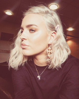 Anne-Marie pic #975106