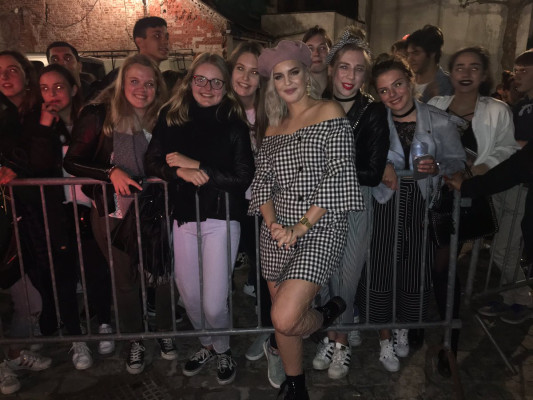 Anne-Marie pic #937227