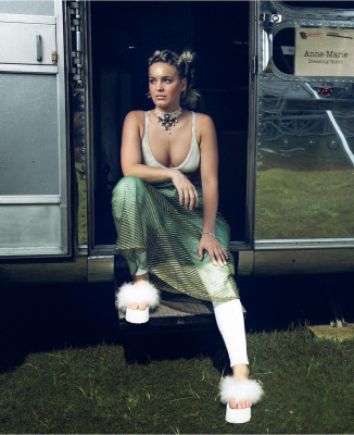Anne-Marie pic #978662