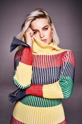 Anne-Marie pic #992665