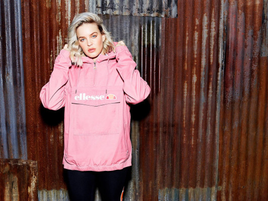 Anne-Marie pic #924517