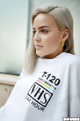 Anne-Marie pic #971858