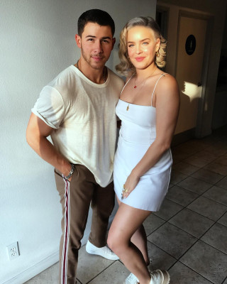 Anne-Marie pic #946688