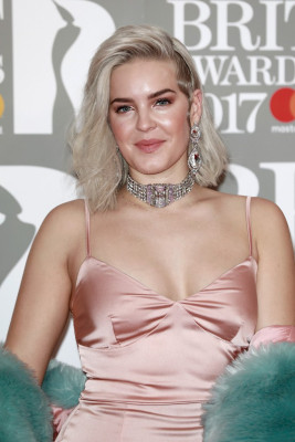 Anne-Marie pic #957686