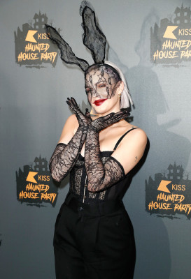 Anne-Marie pic #1078165