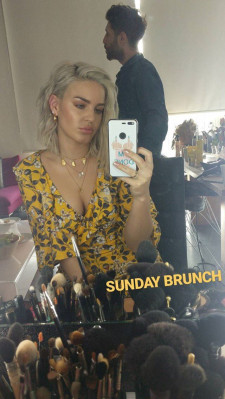 Anne-Marie pic #944077