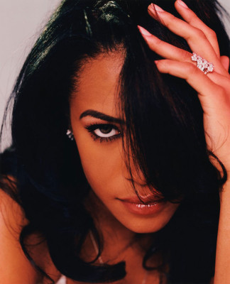 Aaliyah pic #117244