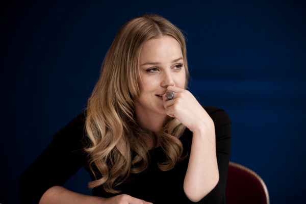 photo 19 in Abbie Cornish gallery [id457693] 2012-03-12 00:00:00