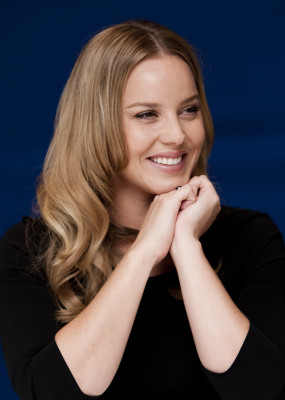 photo 18 in Abbie Cornish gallery [id457694] 2012-03-12 00:00:00