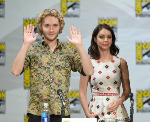 Adelaide Kane pic #723454