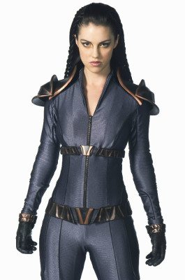Adelaide Kane pic #730482