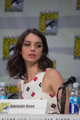 Adelaide Kane pic #734583