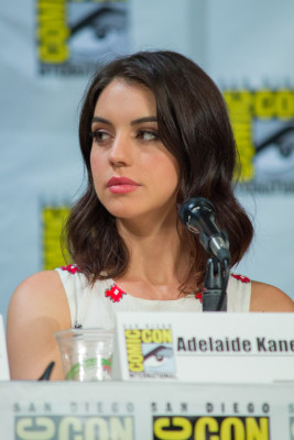Adelaide Kane pic #733017
