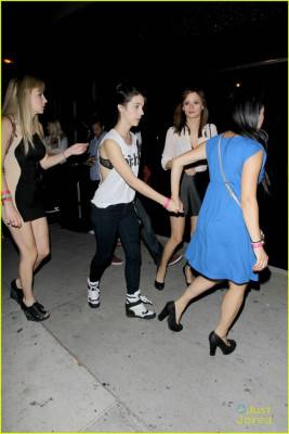 Adelaide Kane pic #716676