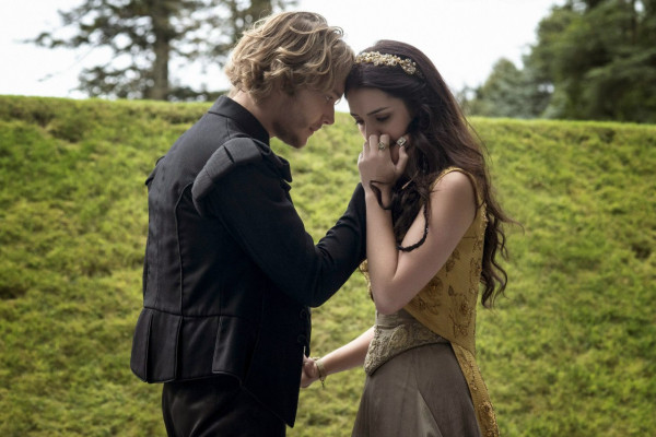 Adelaide Kane pic #710779