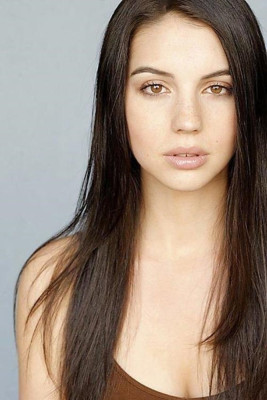 Adelaide Kane pic #783634