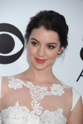 Adelaide Kane pic #717691