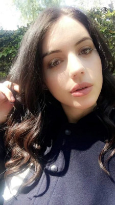 Adelaide Kane pic #840877