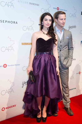 Adelaide Kane pic #712293