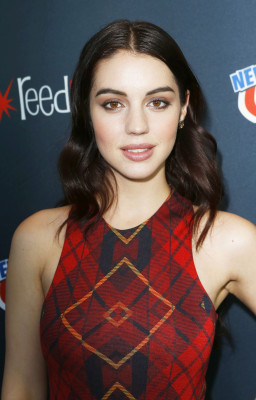 Adelaide Kane pic #717249