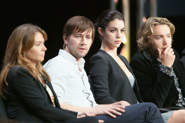 Adelaide Kane pic #710841
