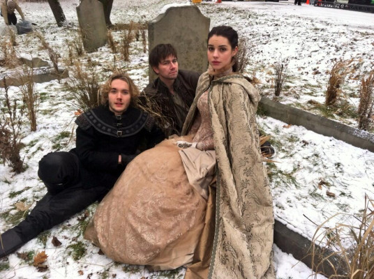 Adelaide Kane pic #714916
