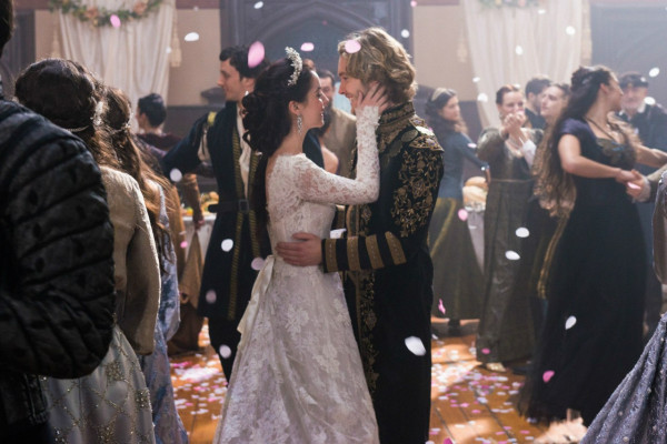 Adelaide Kane pic #710776