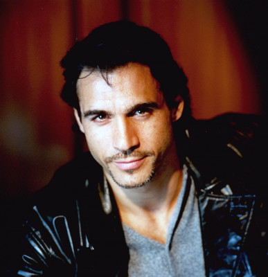 photo 8 in Adrian Paul gallery [id212017] 2009-12-10 00:00:00