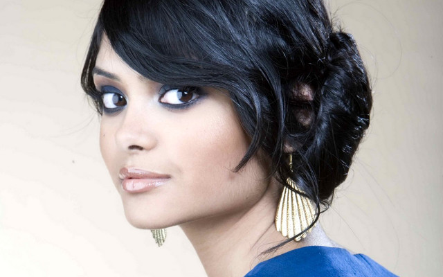 photo 3 in Afshan Azad gallery [id345851] 2011-02-22 00:00:00