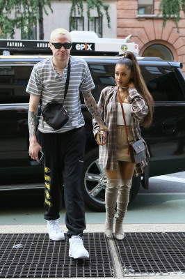 photo 21 in Ariana Grande gallery [id1052676] 2018-07-20 00:00:00