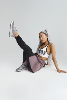 photo 19 in Ariana Grande gallery [id1052843] 2018-07-20 00:00:00