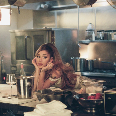 photo 27 in Ariana Grande gallery [id1237987] 2020-10-30 00:00:00