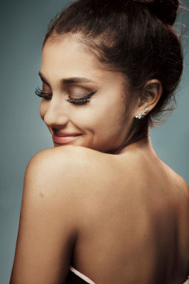 photo 6 in Ariana Grande gallery [id815755] 2015-11-29 00:00:00