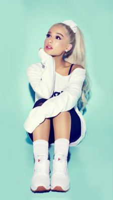 photo 24 in Ariana Grande gallery [id1000075] 2018-01-20 00:00:00