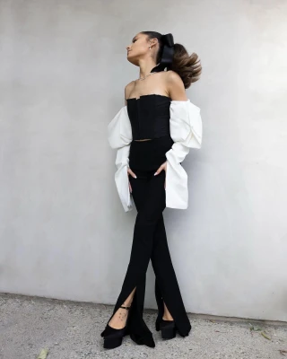 photo 7 in Ariana Grande gallery [id1296860] 2022-02-11 00:00:00